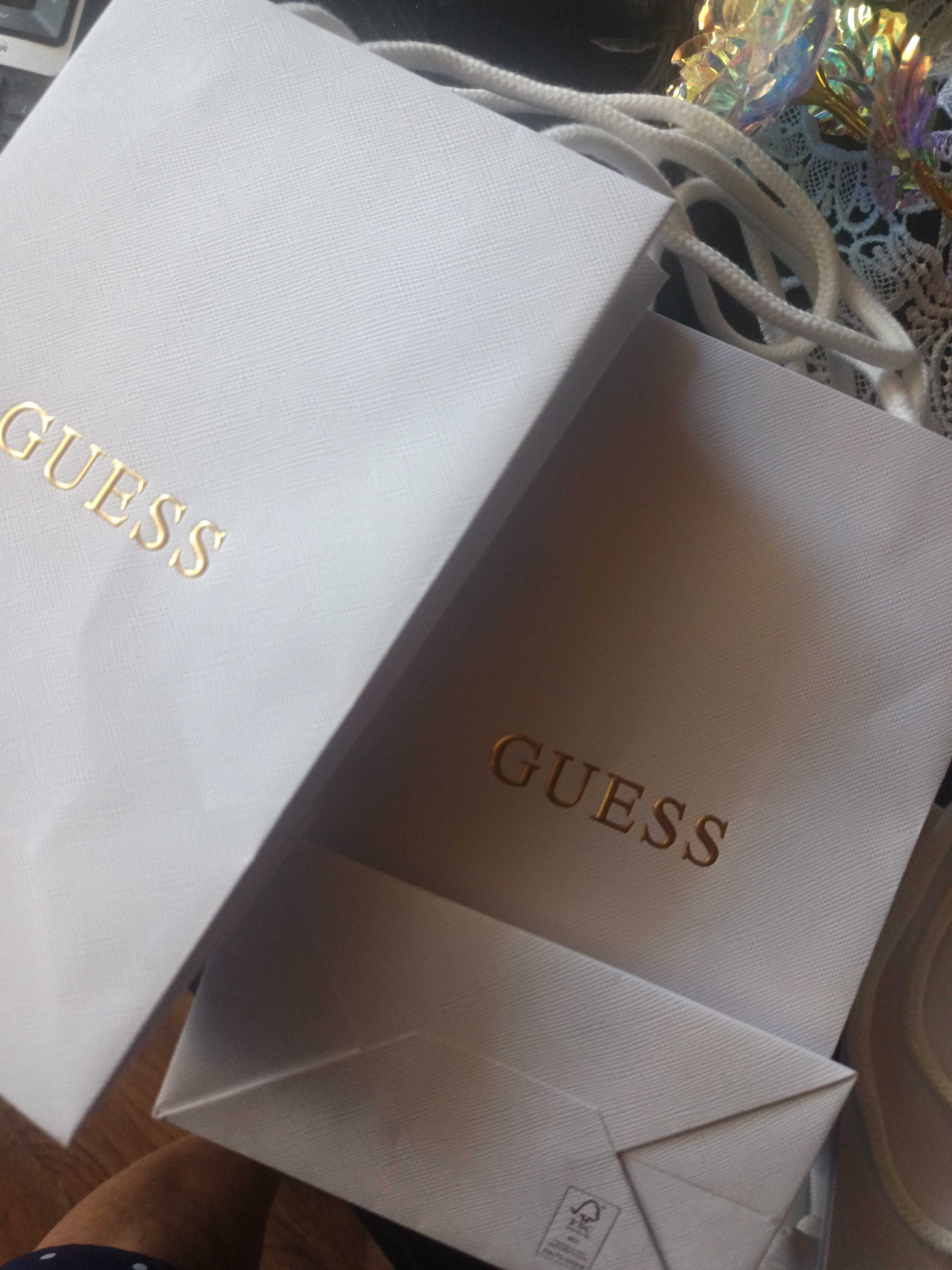 Guess pudełka prezentowe białe 3 szt