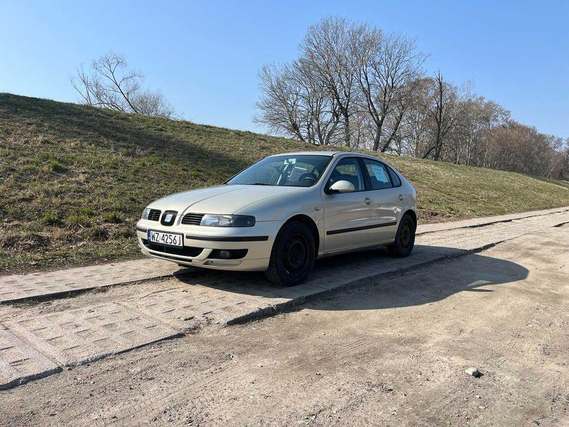 Seata Leon z silnikiem 1.6 Benzyna z LPG 2003 rocznik USZKODZONY!