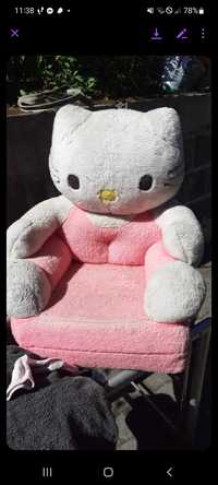 Fotel rozkładany Hello Kitty dla dziewczynki