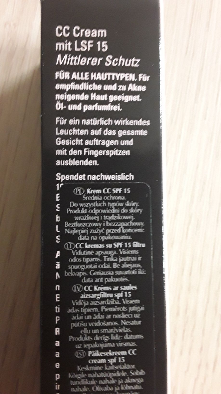 Krem cc , z spf 15.. lekki kryjące na lato