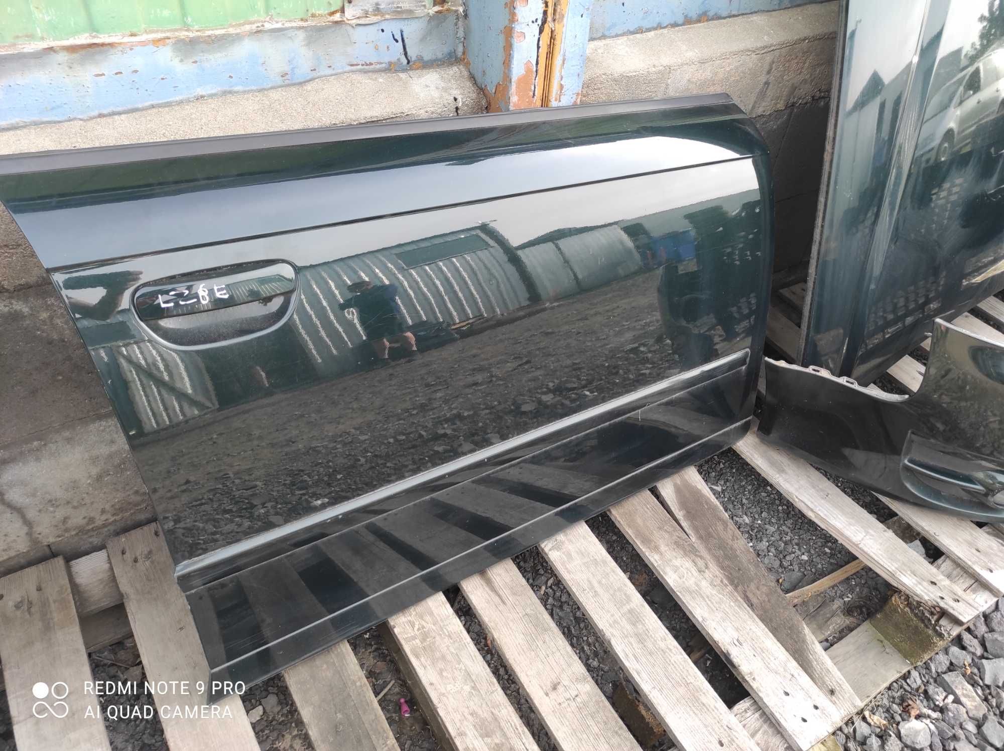 Audi a4 b7 LZ6E maska zderzak Xenon PDC lampy wzmocnienie drzwi