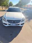 Mercedes-Benz 220