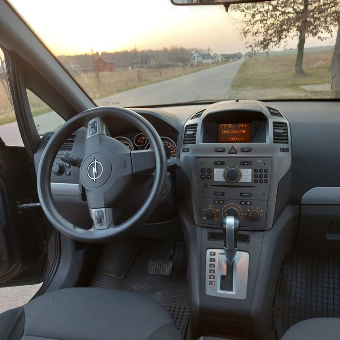 Opet Zafira B / AUTOMAT/Zadbany/1.9cdti