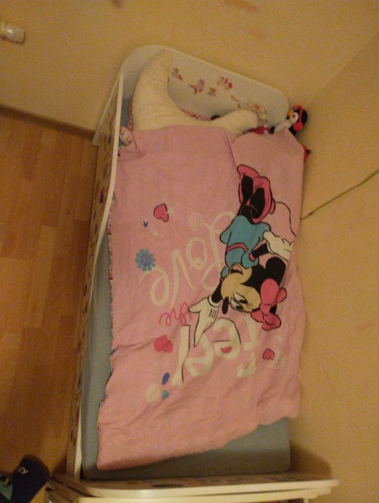 Sprzedam łóżko dziecięce