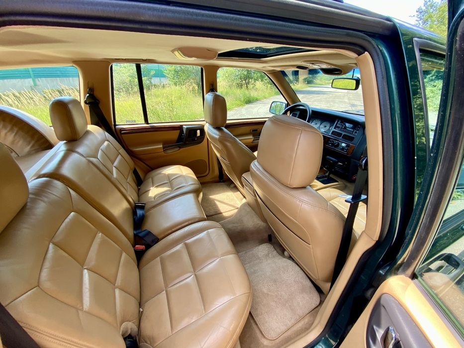 Samochód do Ewakuacji Jeep Grand Cherokee 5.2 Limited