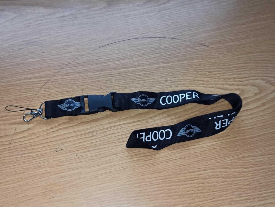 Porta Chaves Fio Fita Pescoço | Mercedes AMG | Mini COOPER