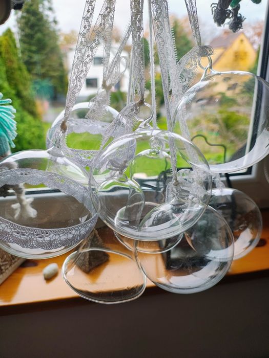 8 sztuk. Szklane Duże dzwonki i bombki