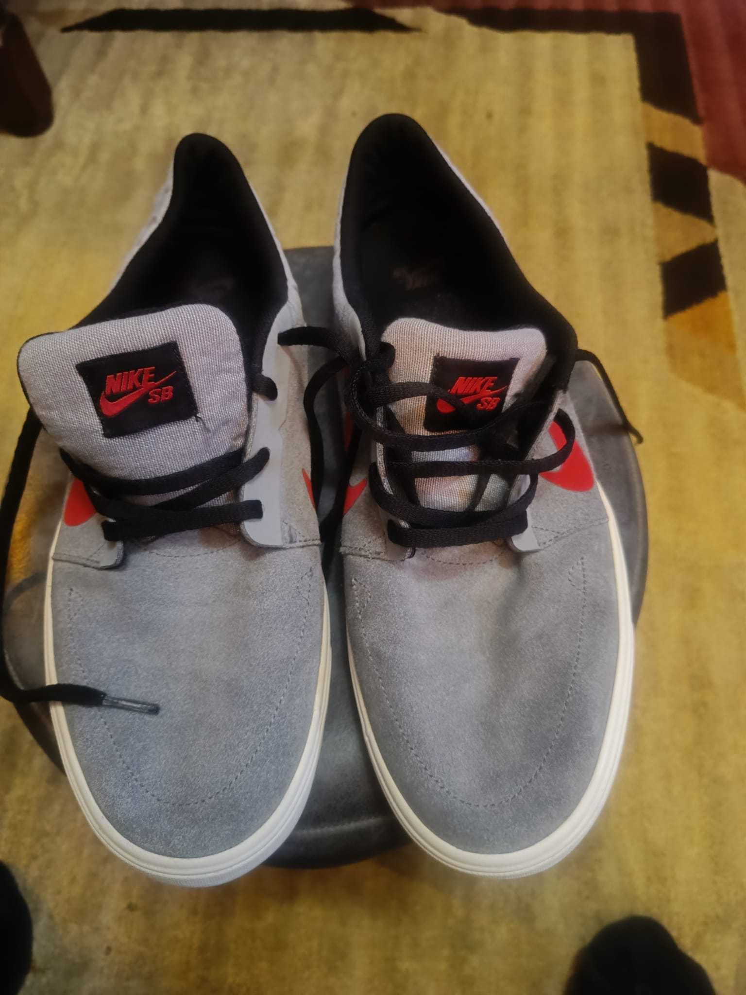 Sapatilhas Nike (EU 47.5)