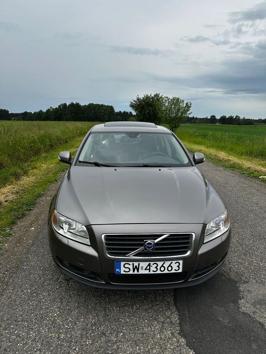 Volvo S80