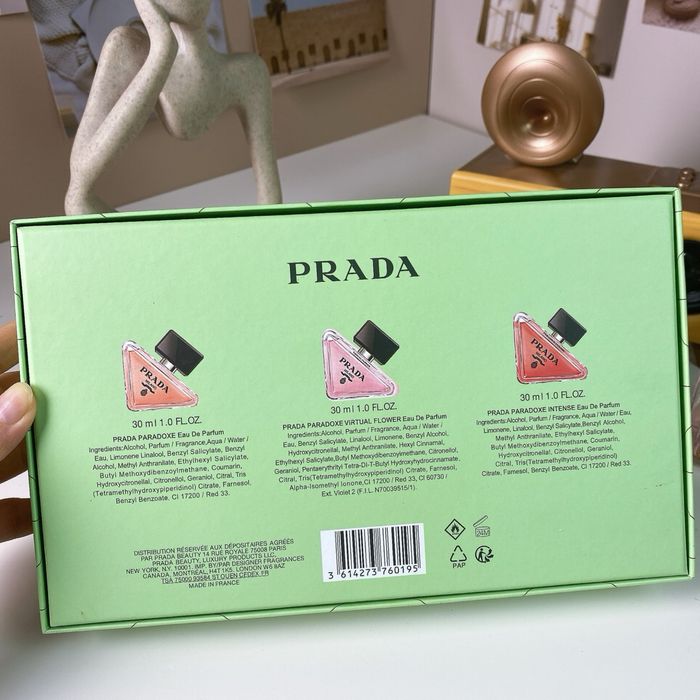 Набір парфумів Prada Paradoxe