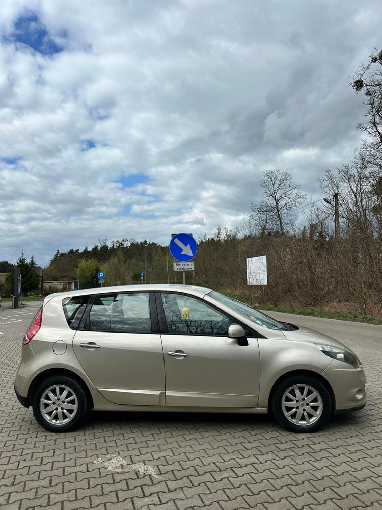 Renault Scenic 1.5 dci  zadbany