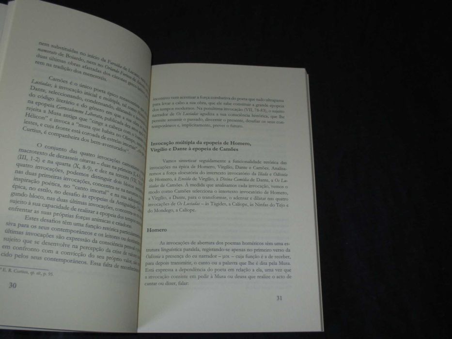 Livro Actualidade d'Os Lusíadas Helena Santos Langrouva