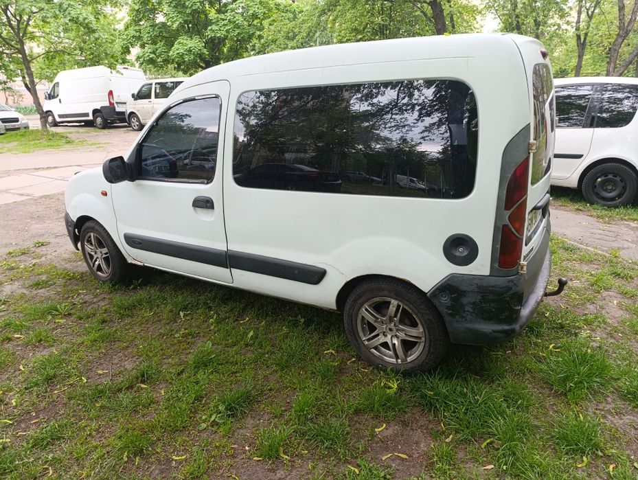 Авто Рено Кенго 1.9простий