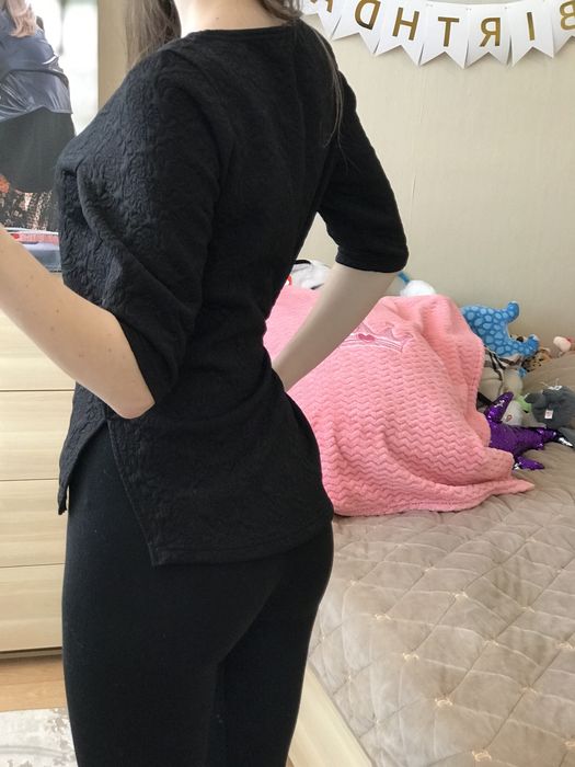 Чорна кофта фактурна