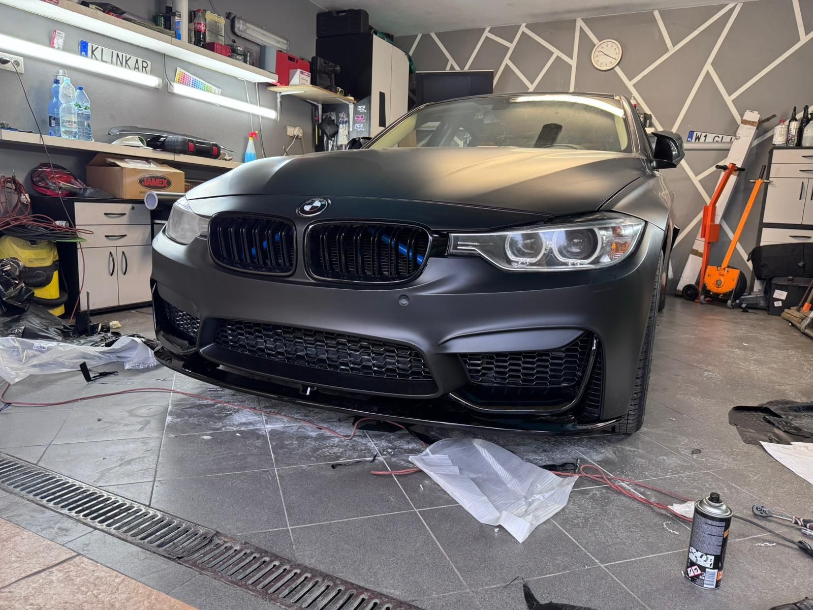 BMW F30 F31 F32 F36 M3 Look Dokładka Zderzaka Przedniego  Czarny