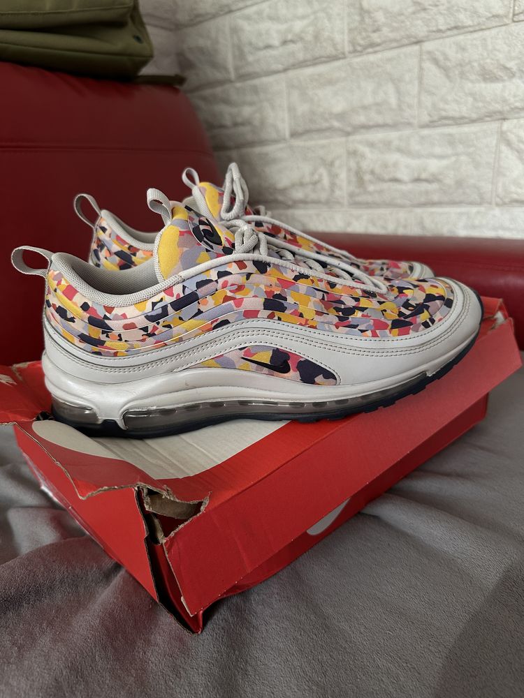 Air Max 97 Ultra Confetti Vast Grey