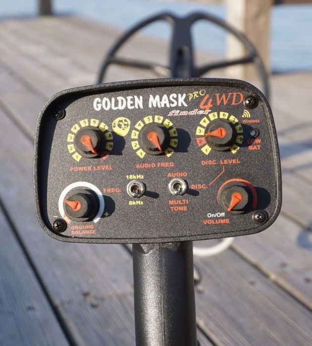 _-_ wykrywacz metali Golden Mask 4WD _-_ 8 khz-18 khz -