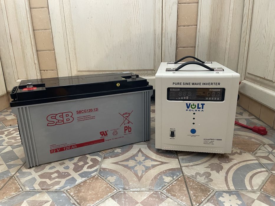 Акумулятор та інвентор 120ампер