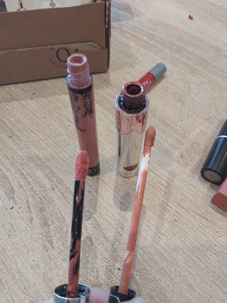 Obniżka.Zestaw kosmetyków. Ysl, Mac, Kat von D, Dior, The balm