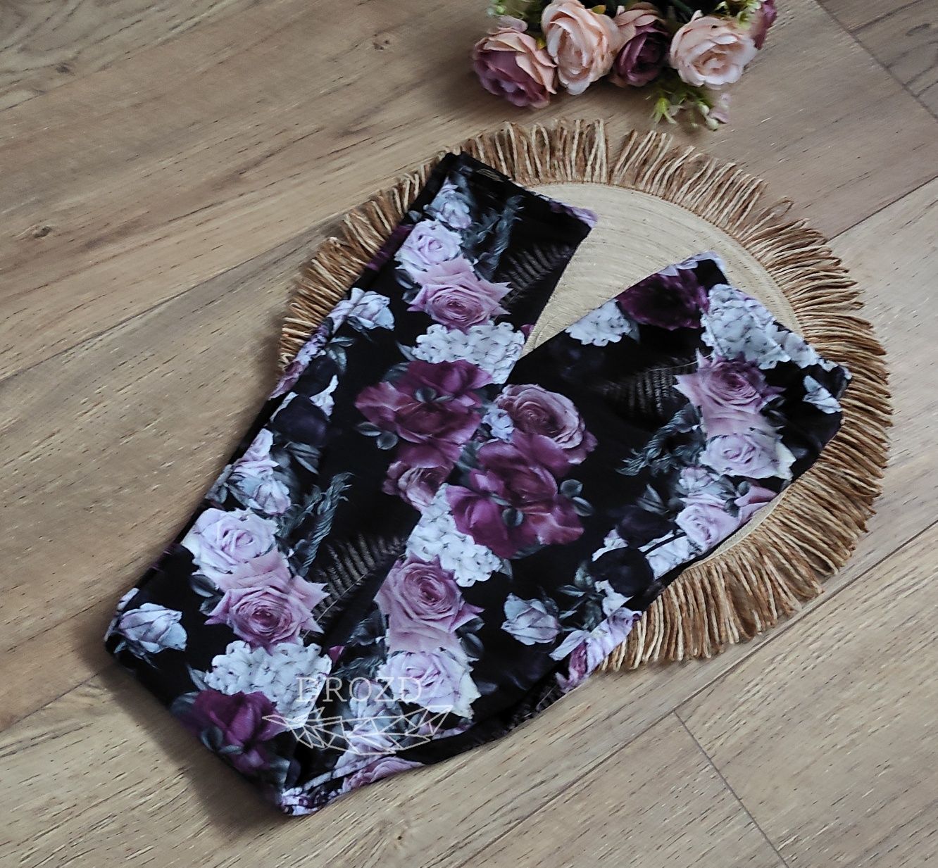 Legginsy r.146/152 DROZD