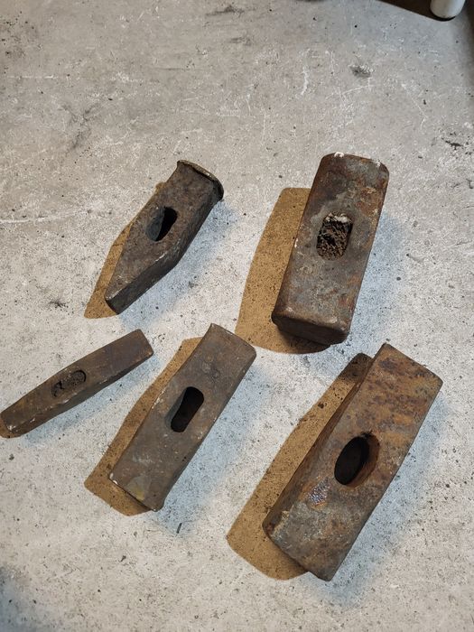 Młotki, młoty, duze, solidne. Kute / sygnowane. Prl