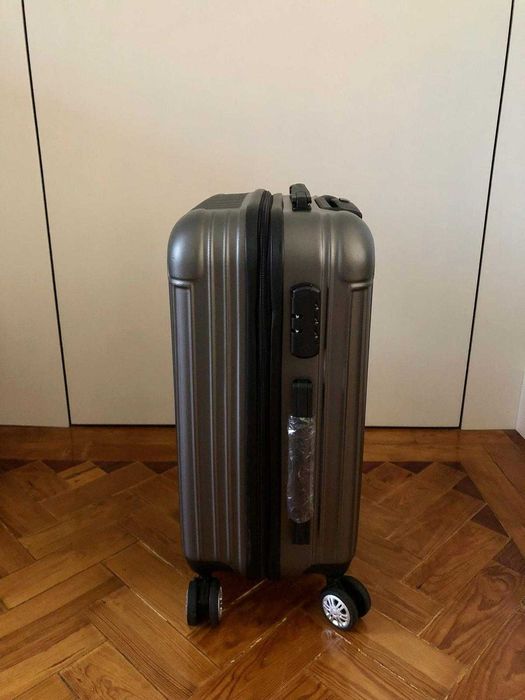 VENDO: Mala de Cabine Japão, cor cinza