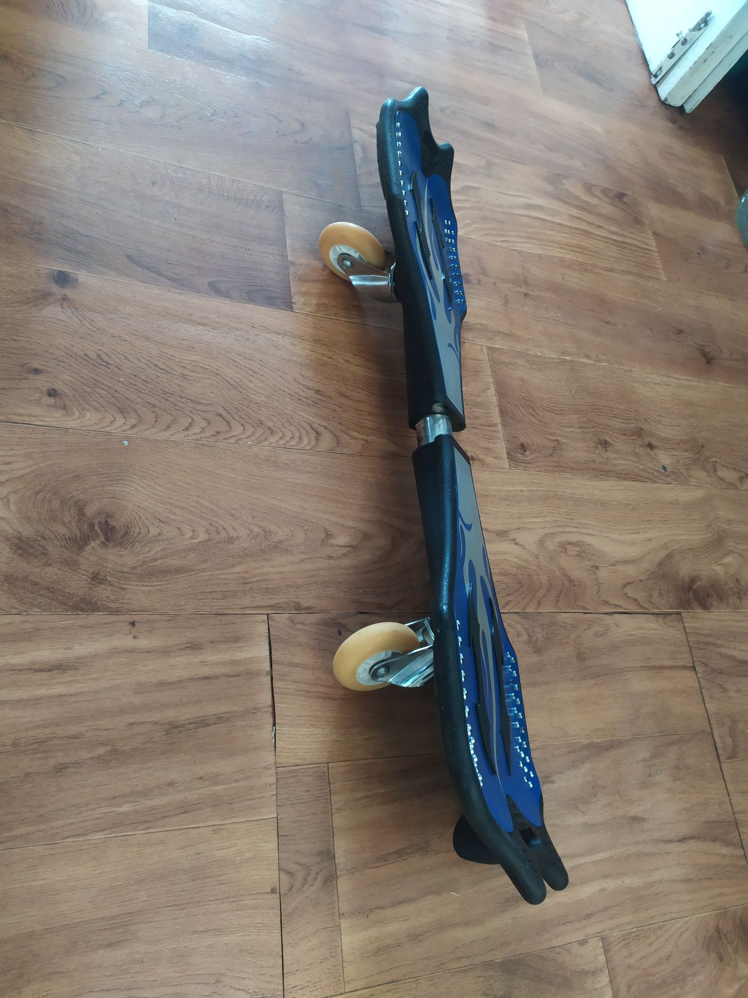 Двухколёсный скейт Bavar Sport