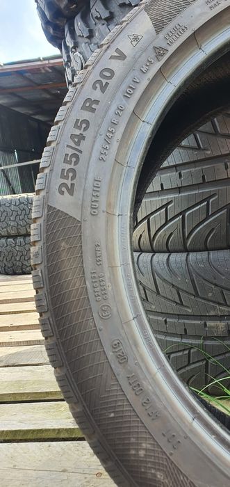 255/45/20 Continental komplet Zimowe