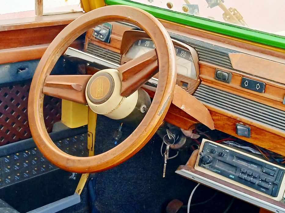 Fiat 850 Madeira Tamanho Real