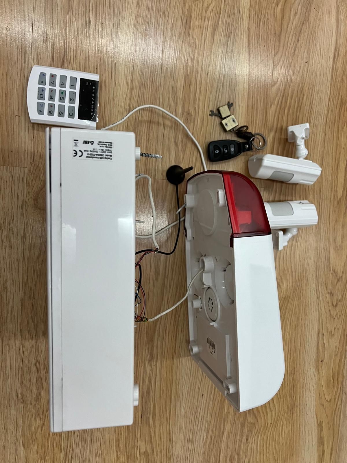 Alarm, system ochrony,