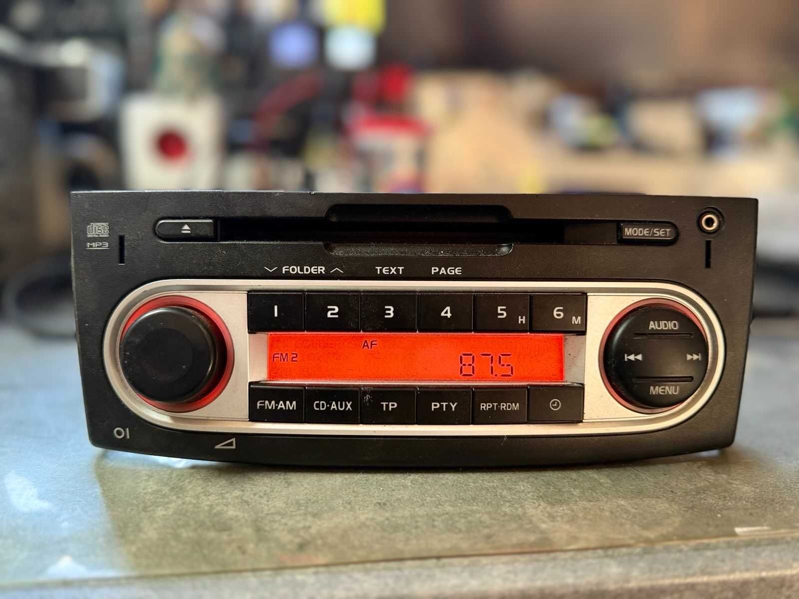 Fabryczne Radio Mitsubishi Colt Z30 VI 04-12