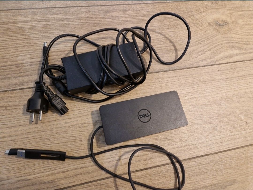 Stacja dokująca dell d6000 i zasilacz