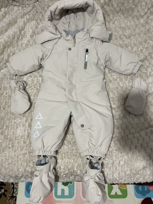 Зимовий комбінезон