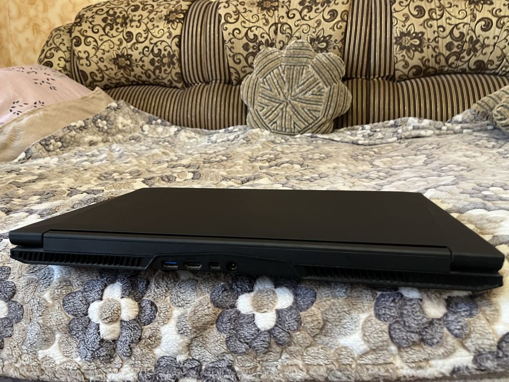 Ігровий ноут Clevo N170RD (17.3 IPS, Core i7, 16GB, SSD+HDD, GTX960)