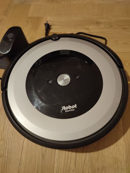 Odkurzacz iRobot Roomba  E5