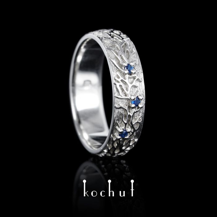 Обручка із сапфірами