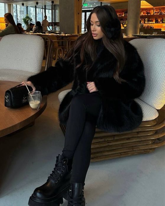 Стильна коротка шуба еко хутро+підкладка шубка 4 кольори