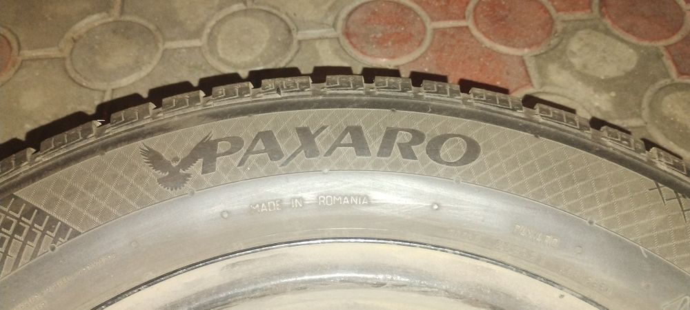 Sprzedam opony zimowe 195/65-R 15 stan bardzo dobry