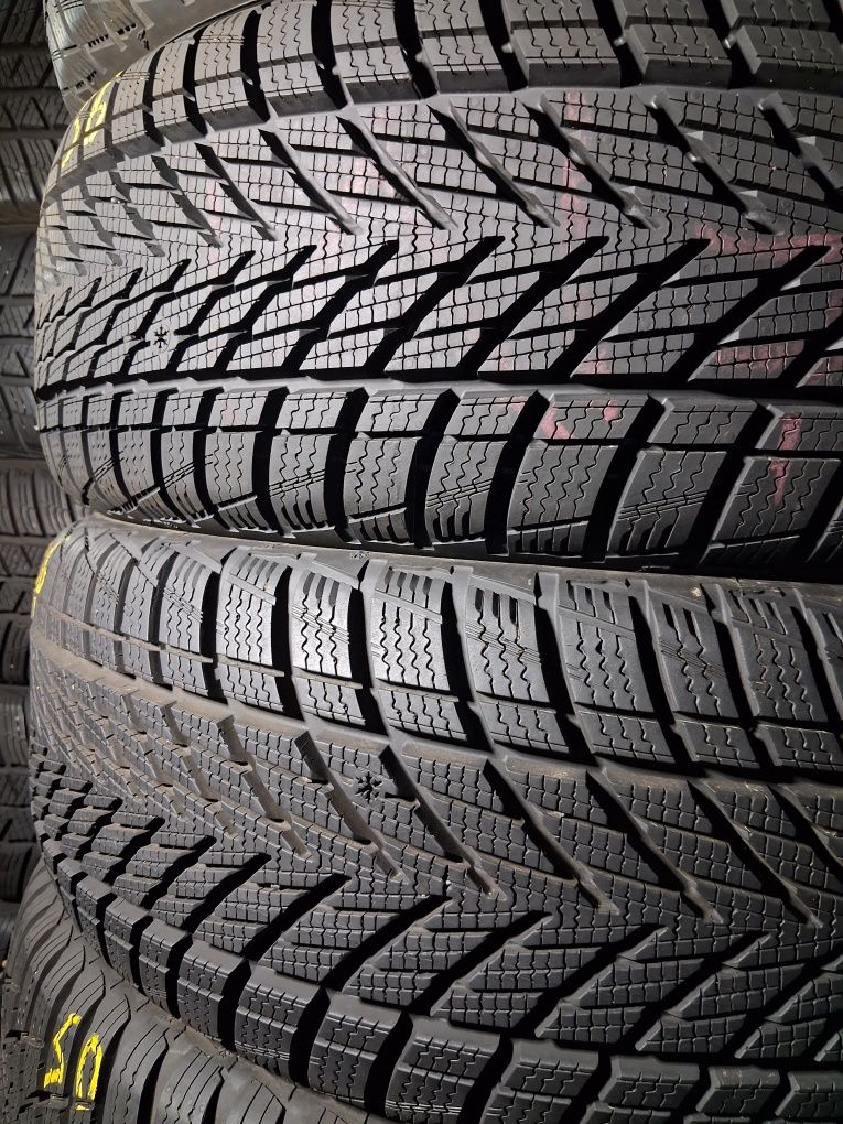 Шини б/у зимові 205/55 R16 Goodyear UltraGrip Performance 3