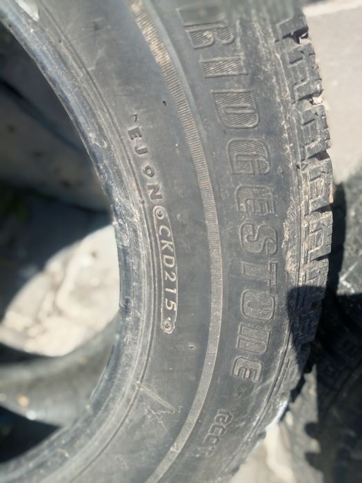 Зимові шини  Bridgestone WT11 195 65 r15