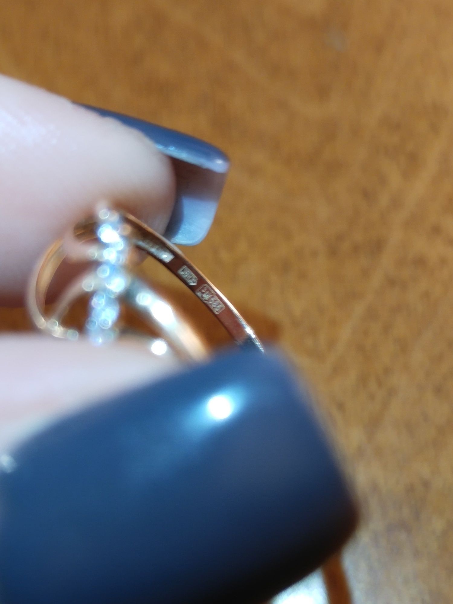 Золотое кольцо 585 проба с цирконием 17,5 размер
