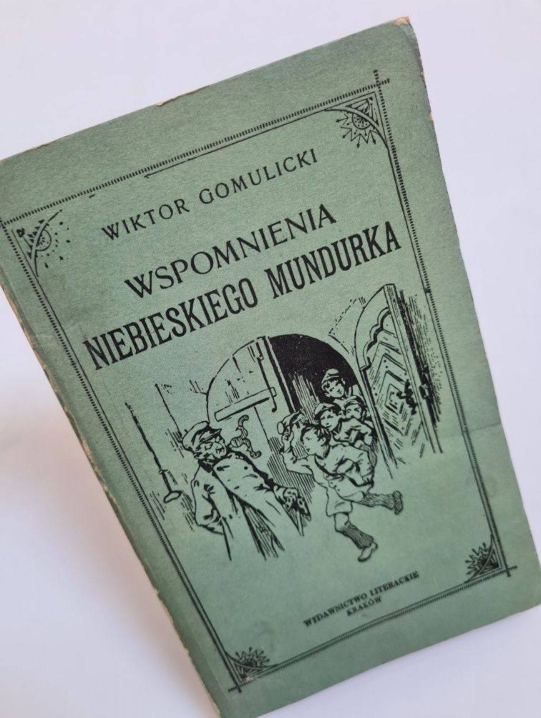 Wspomnienia niebieskiego mundurka - Wiktor Gomulicki