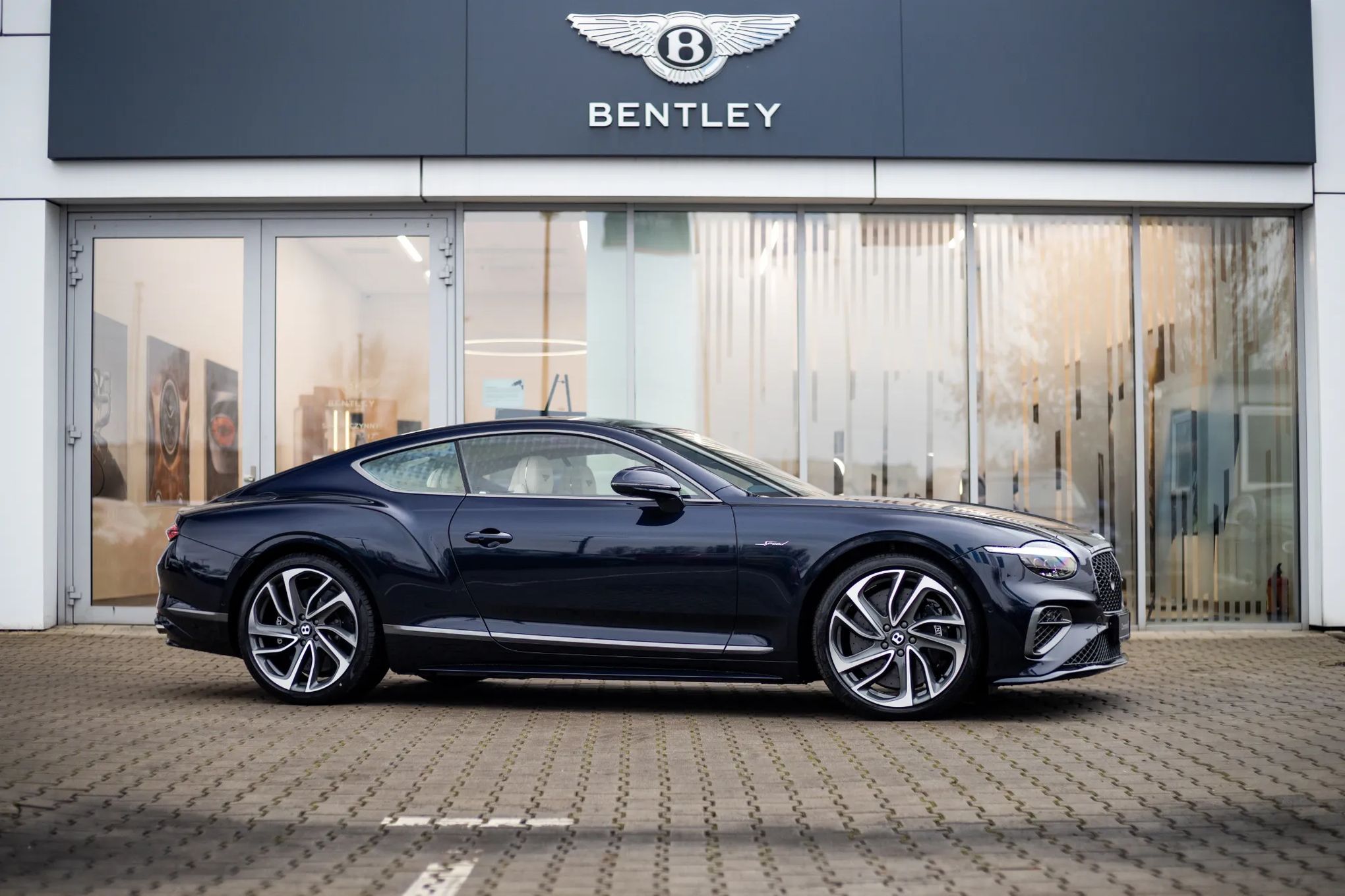 Bentley Continental GT Speed V8 Hybrid Plug-in MY25