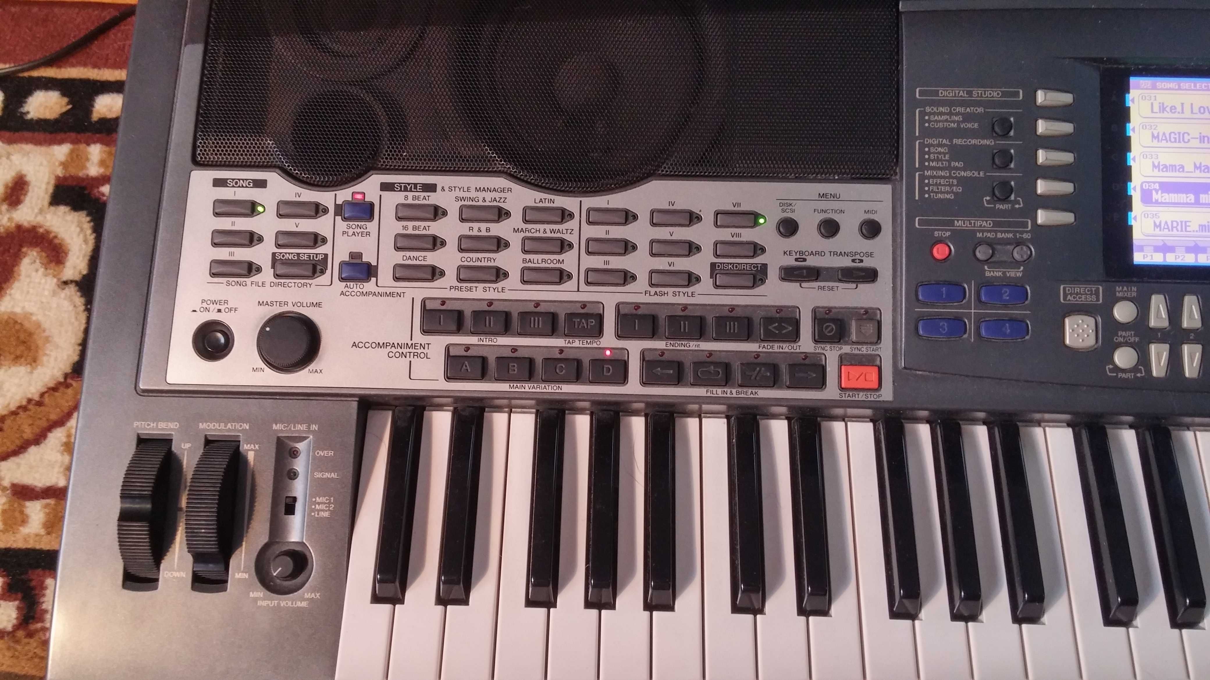 Keyboard Yamaha PSR 9000