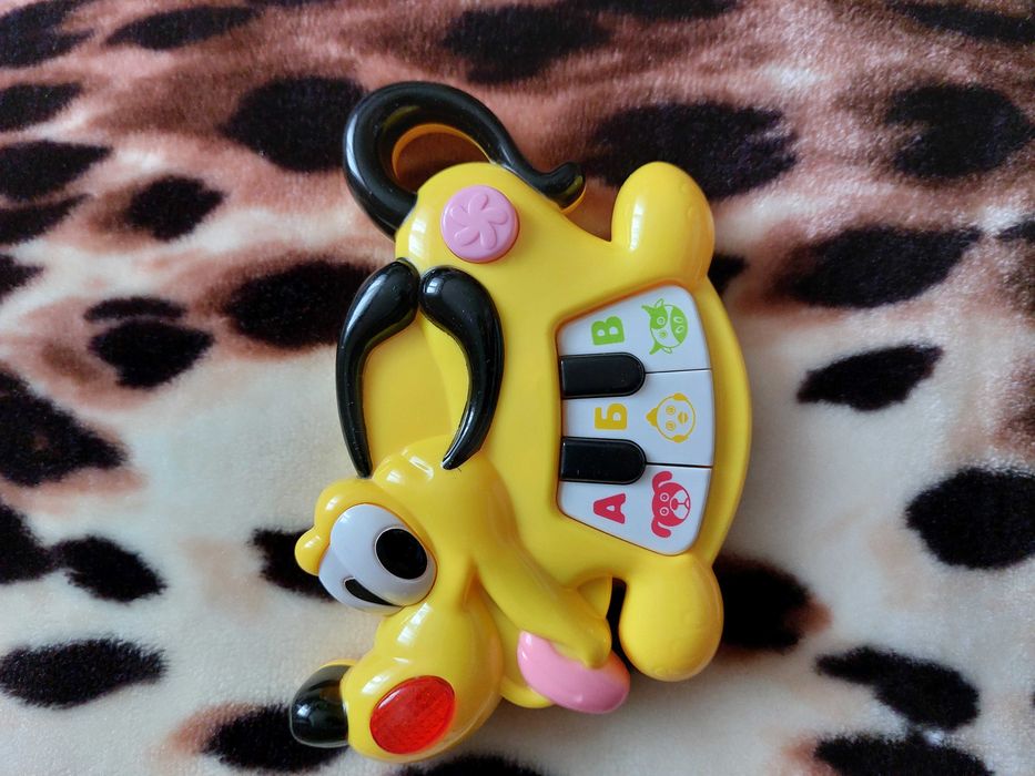 Іграшка музична собачка