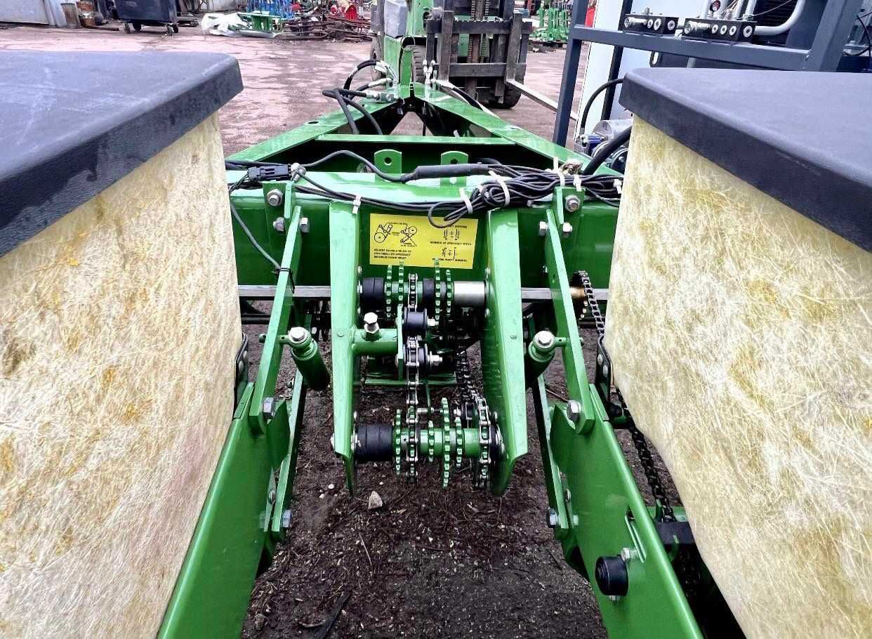 Сівалка John Deere 7000-як нова!Додаткові опції. Безкоштовна доставка!