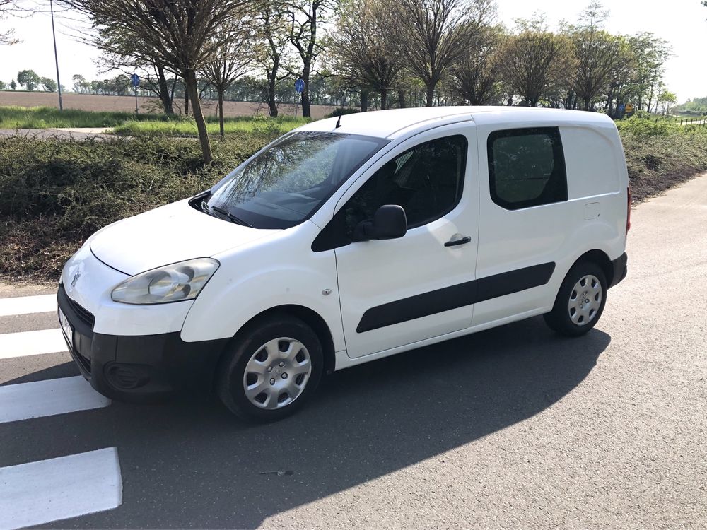 Peugeot Partner 1.6HDi klima niski przebieg zadbany