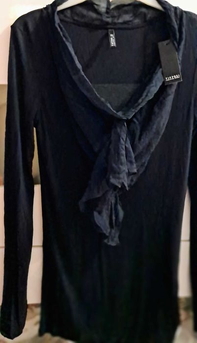 Blusa Nova Preta Tiffosi.