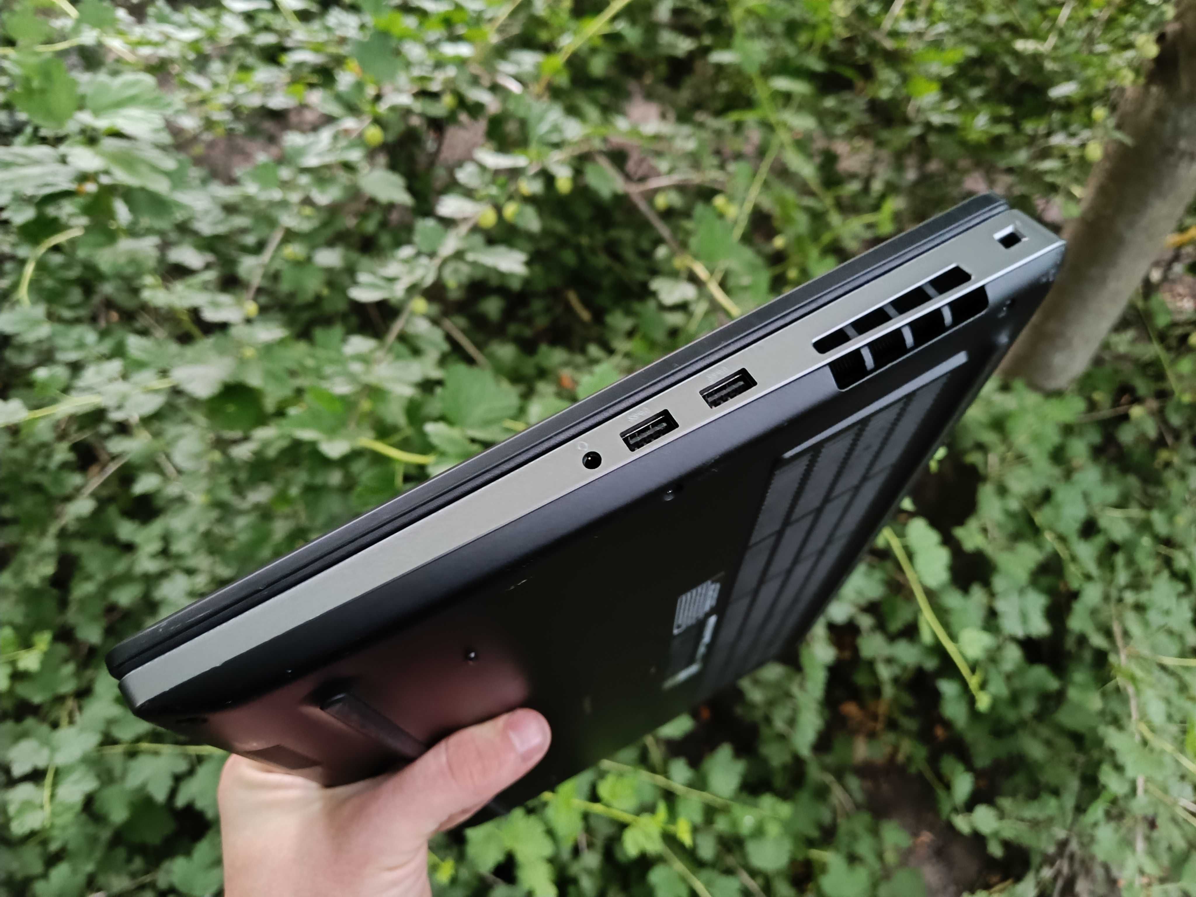 6 ядер Як новий, Ігровий ноутбук DELL (i7 8750H/16gb/256gb/Nvidia 4GB)