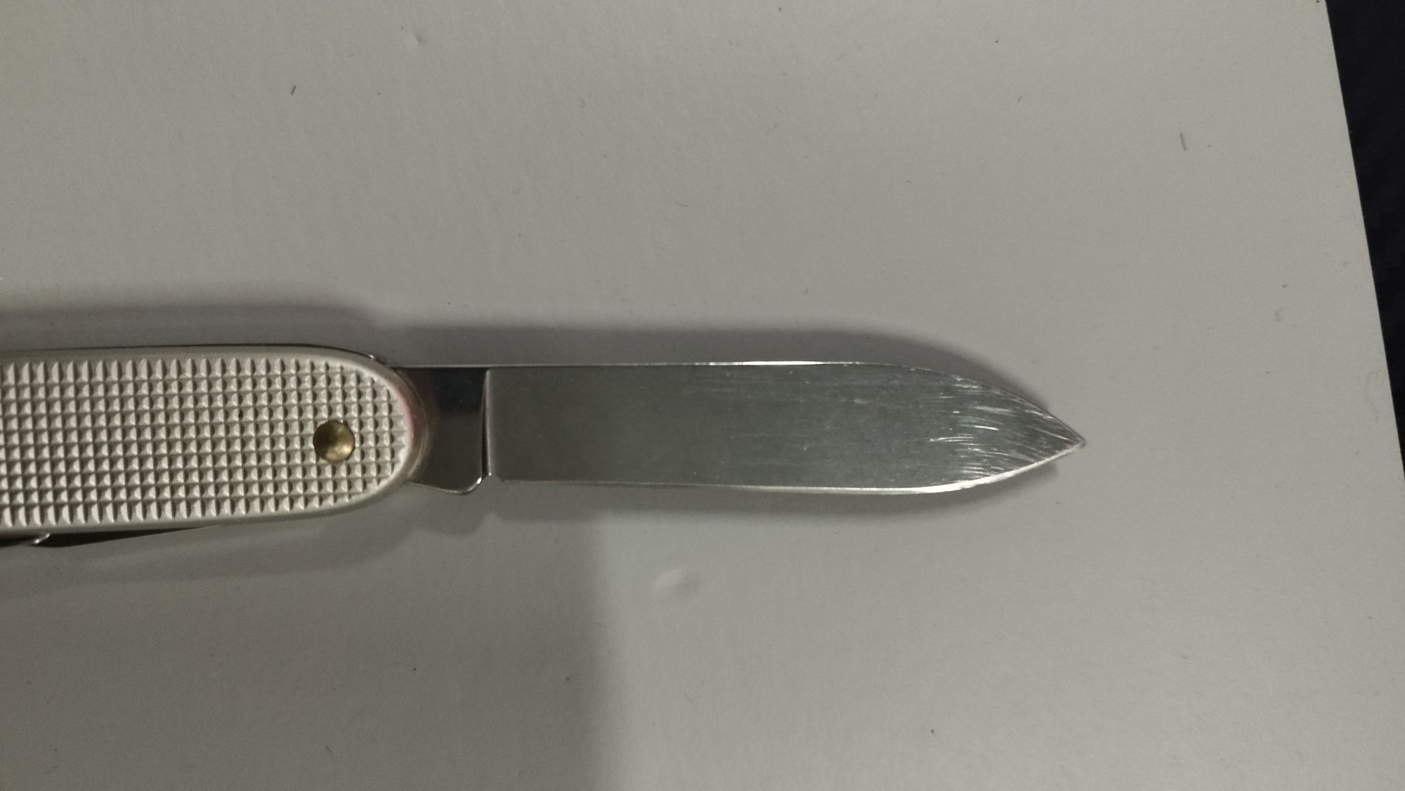 Scyzoryk szwajcarski Wenger Soldat Standard Issue